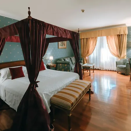 Szálloda Bramante 4*