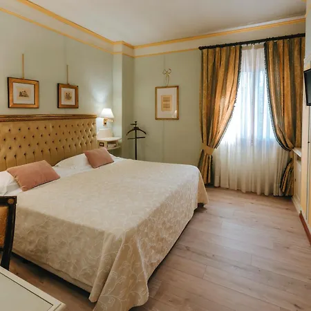 Szálloda Bramante 4*