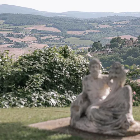 Szálloda Bramante 4*